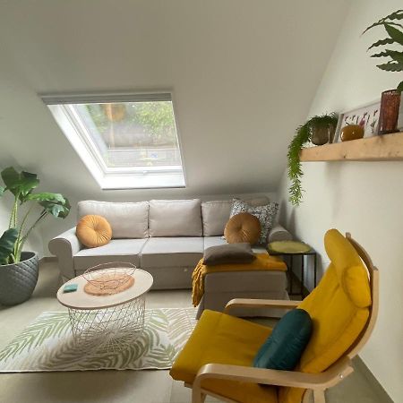 Ferienwohnung Mit Charme Langenzenn Bagian luar foto
