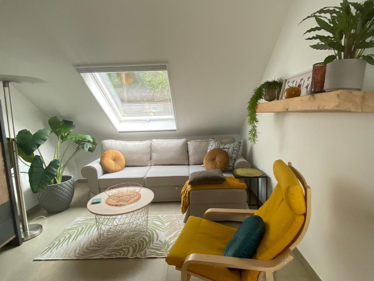 Ferienwohnung Mit Charme Langenzenn Bagian luar foto