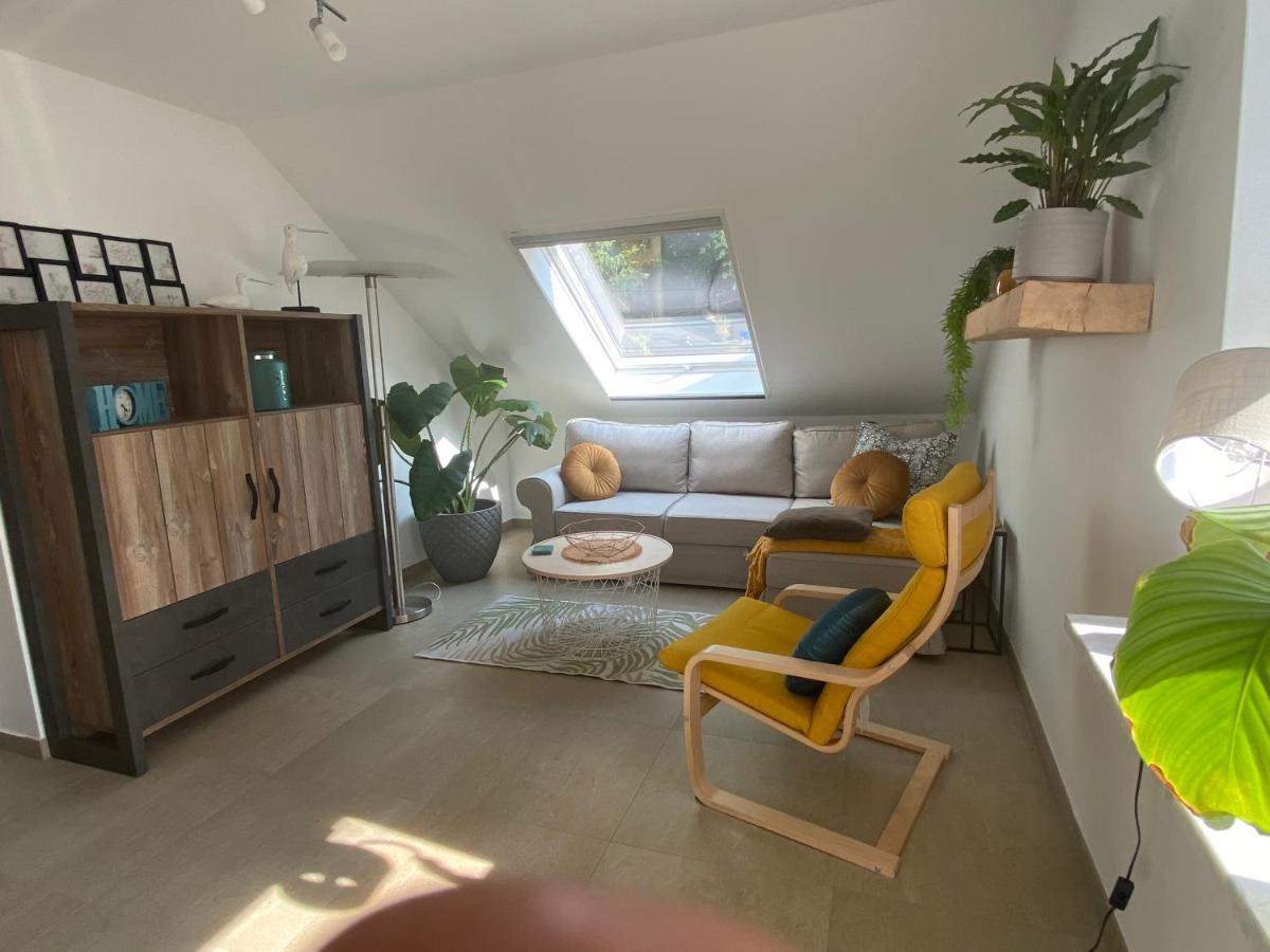 Ferienwohnung Mit Charme Langenzenn Bagian luar foto